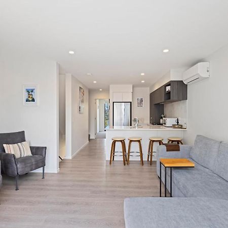 Seaside Serenity At Bask Retreats Mount Maunganui Exterior photo