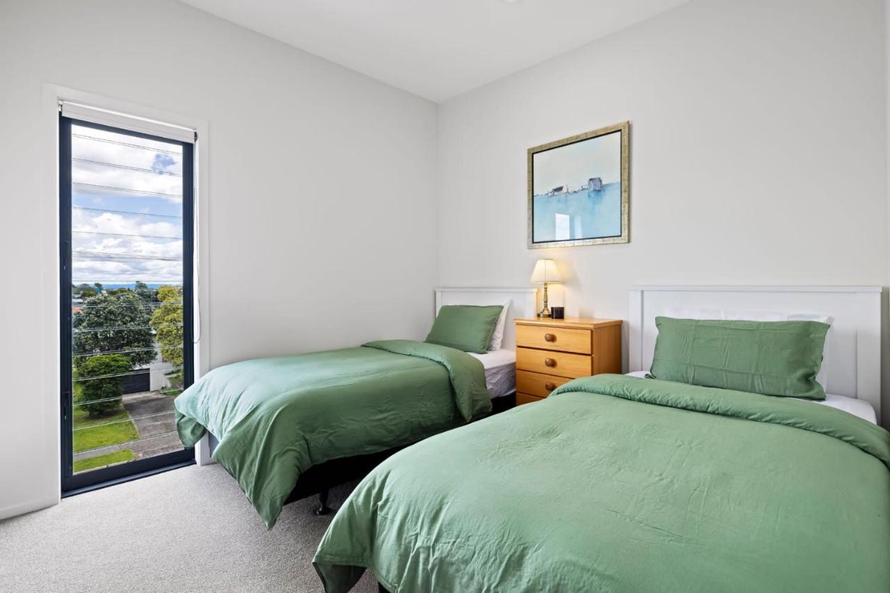 Seaside Serenity At Bask Retreats Mount Maunganui Exterior photo