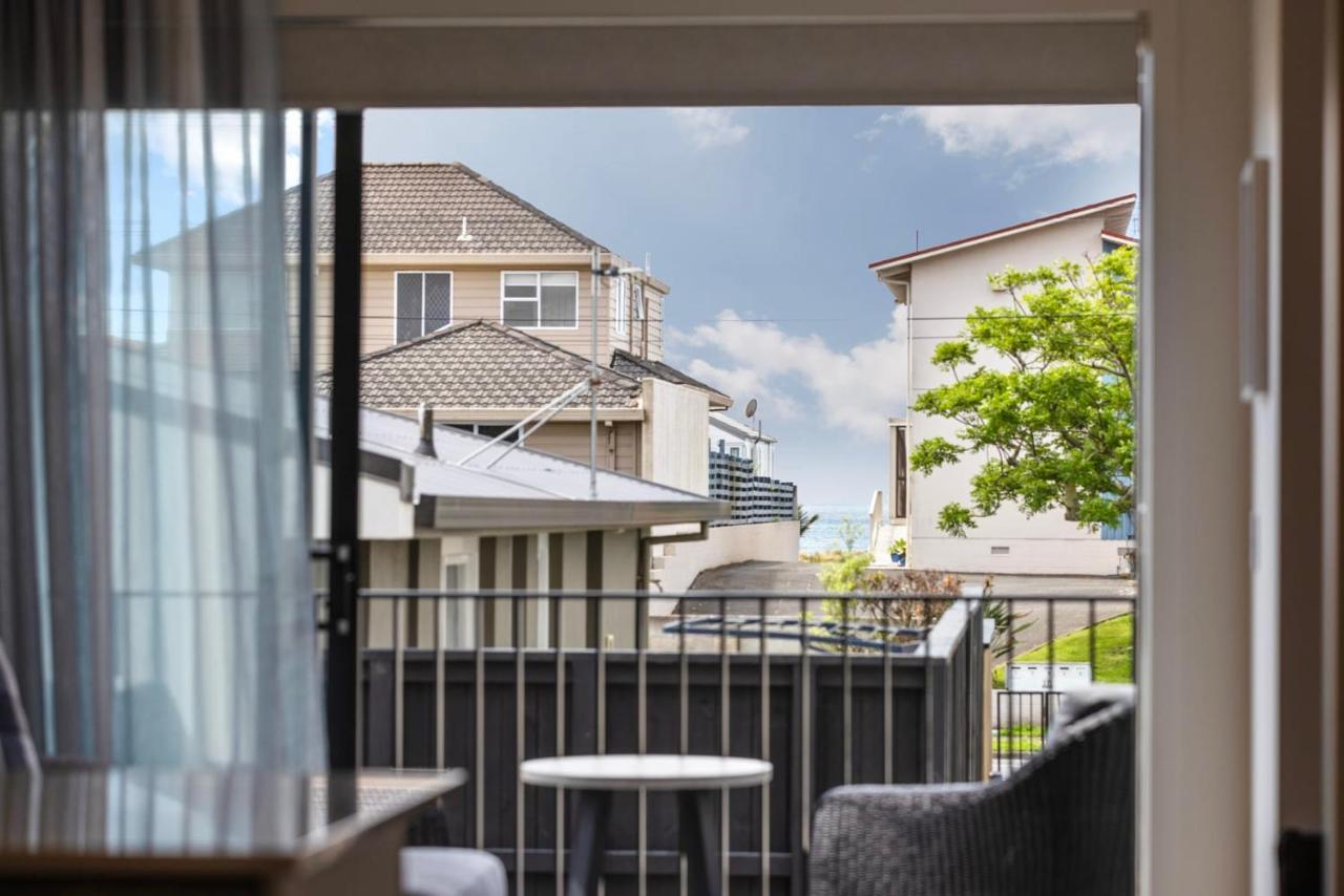 Seaside Serenity At Bask Retreats Mount Maunganui Exterior photo